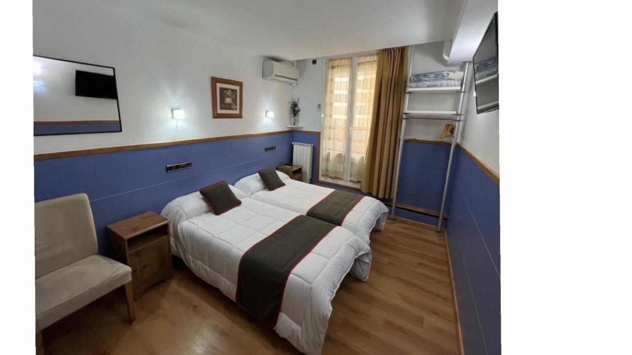 Pensión Irune by Vivere Stays San Sebastián Eksteriør bilde