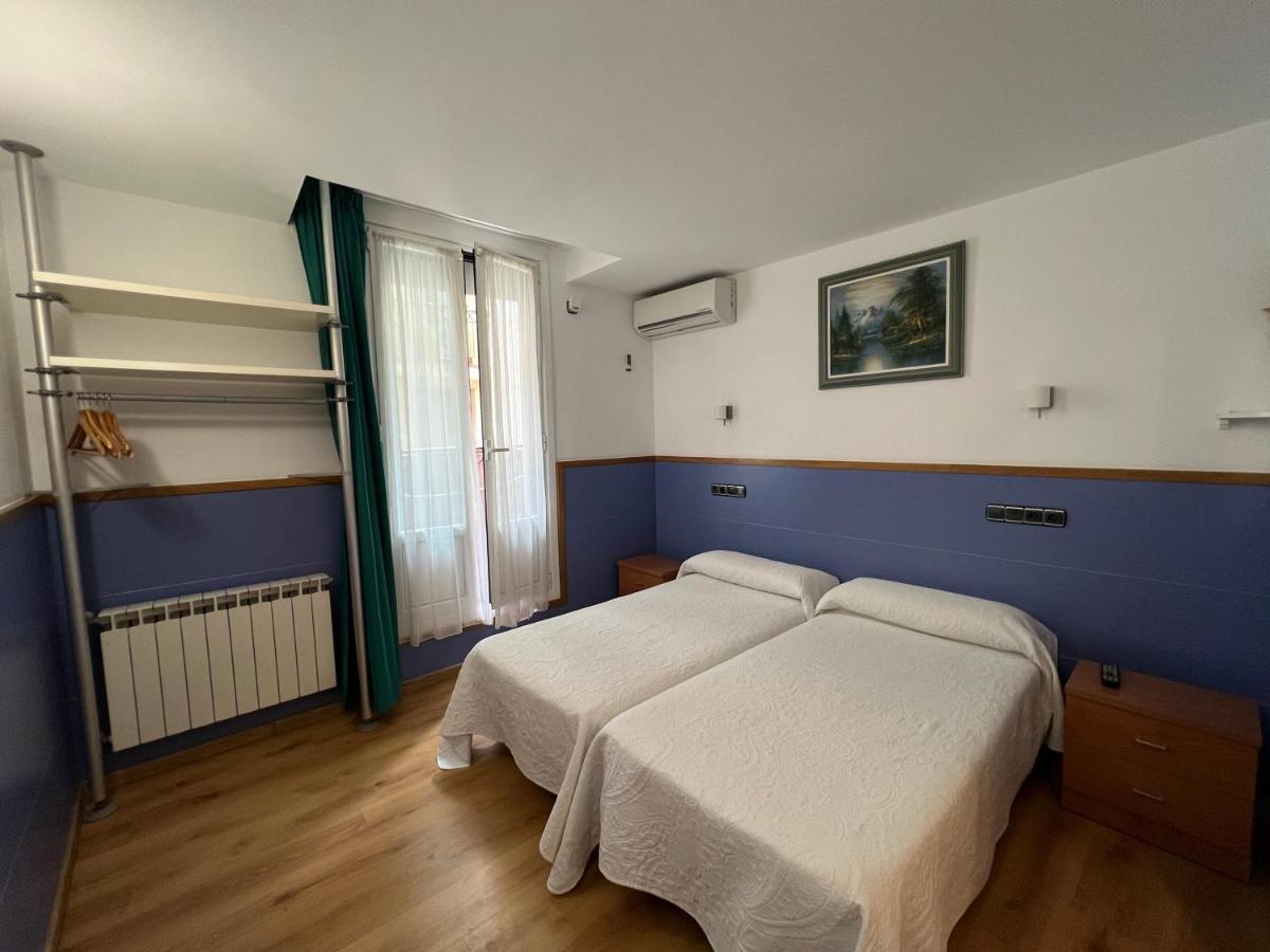 Pensión Irune by Vivere Stays San Sebastián Eksteriør bilde